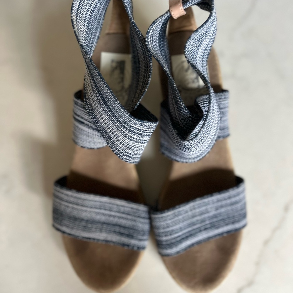 CHARLESTON SHOE CO. Navy Striped Wedges